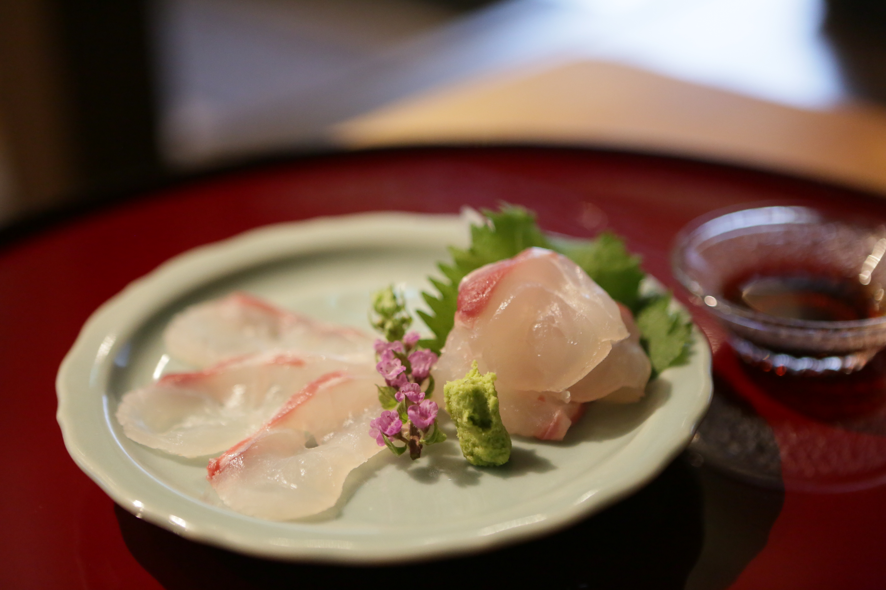 鯛の刺身