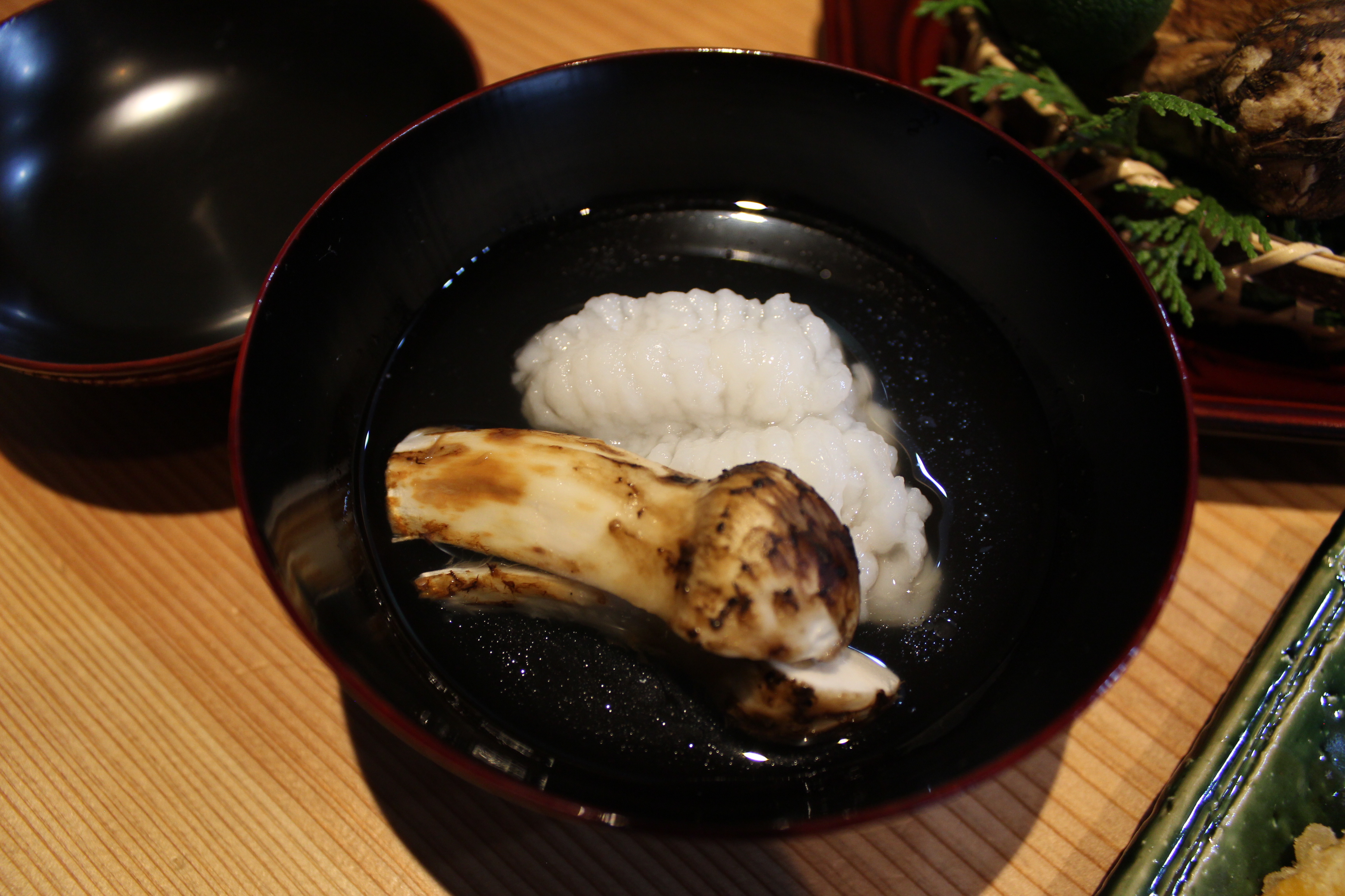 鱧と松茸のお椀